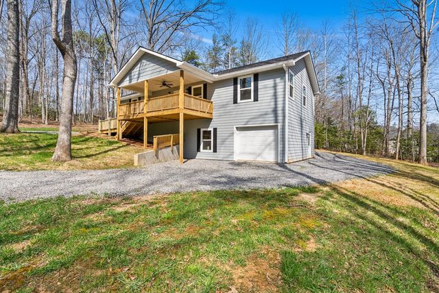 2086 Woodlake Lane, Young Harris, GA 30582