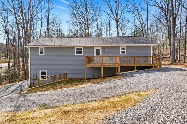 2086 Woodlake Lane, Young Harris, GA 30582
