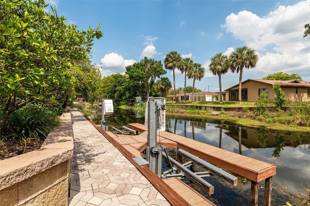 29 SE OCALE WAY, Summerfield, FL 34491