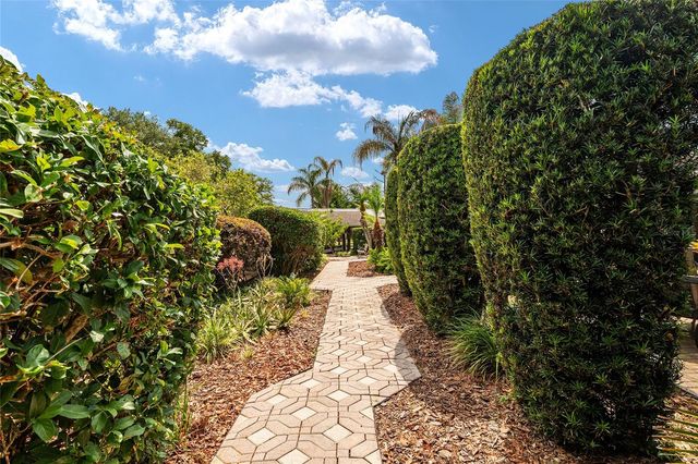 29 SE OCALE WAY, Summerfield, FL 34491