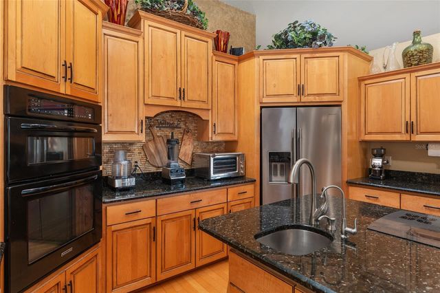 29 SE OCALE WAY, Summerfield, FL 34491