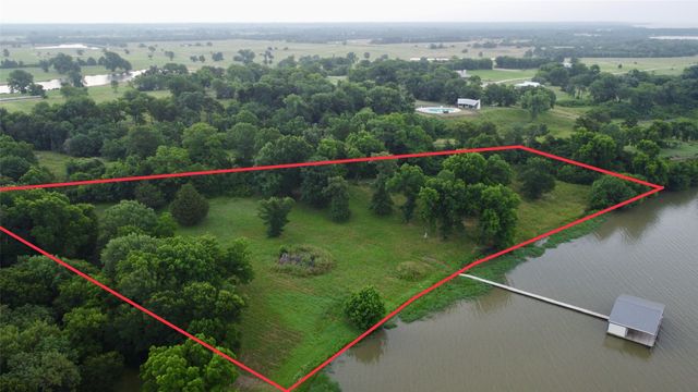 2085 S Oaks Lane, Lone Oak, TX 75453