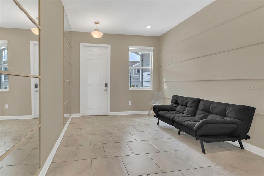 Image 3 of property listing at 4770 TRIBUTE TRAIL, Kissimmee, FL 34746