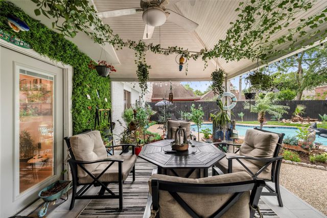 1815 Cobblestone Court, Richmond, TX 77406