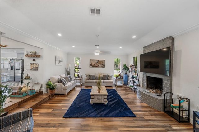 1815 Cobblestone Court, Richmond, TX 77406