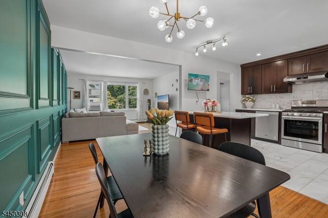 35 Iroquois Ave, Lincoln Park Boro, NJ 07035