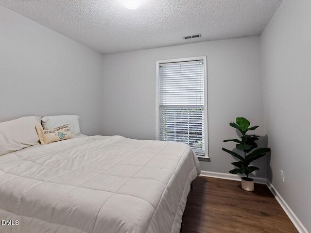 536 Crossview Lane, Durham, NC 27703