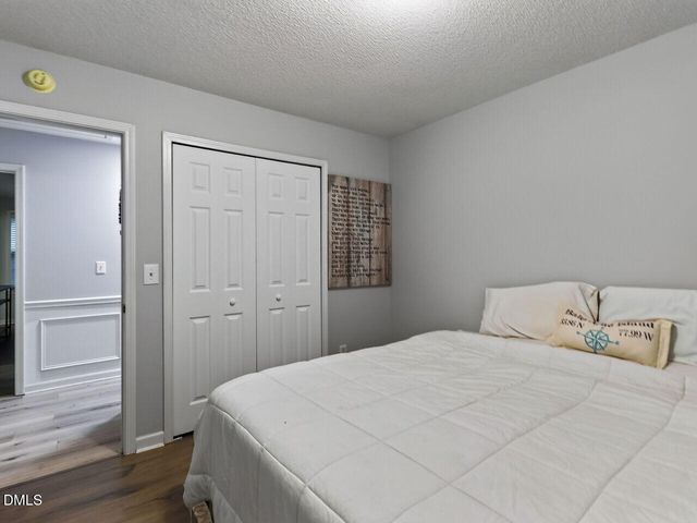 536 Crossview Lane, Durham, NC 27703