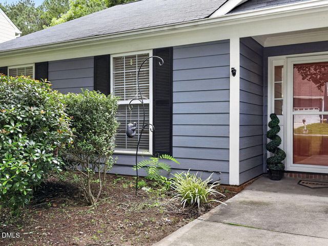 536 Crossview Lane, Durham, NC 27703