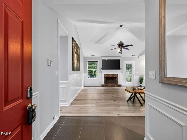 536 Crossview Lane, Durham, NC 27703