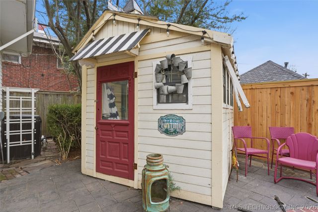 1315 S Guthrie Avenue, Tulsa, OK 74119