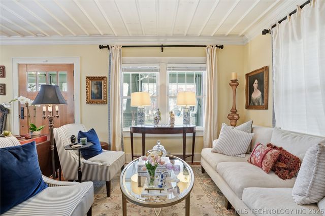 1315 S Guthrie Avenue, Tulsa, OK 74119