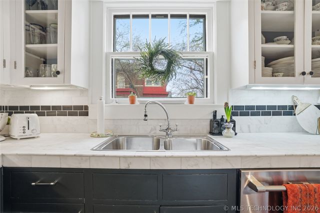 1315 S Guthrie Avenue, Tulsa, OK 74119