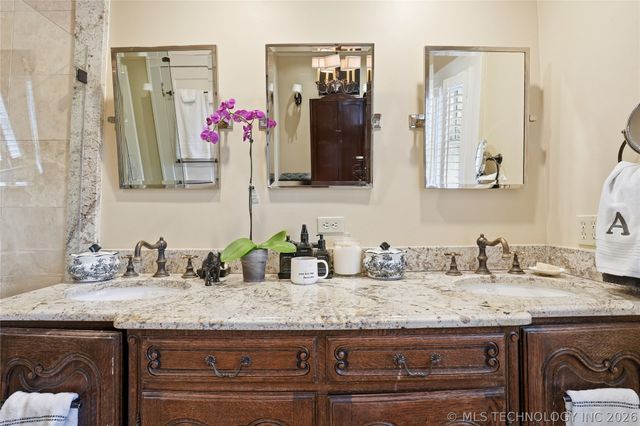 1315 S Guthrie Avenue, Tulsa, OK 74119