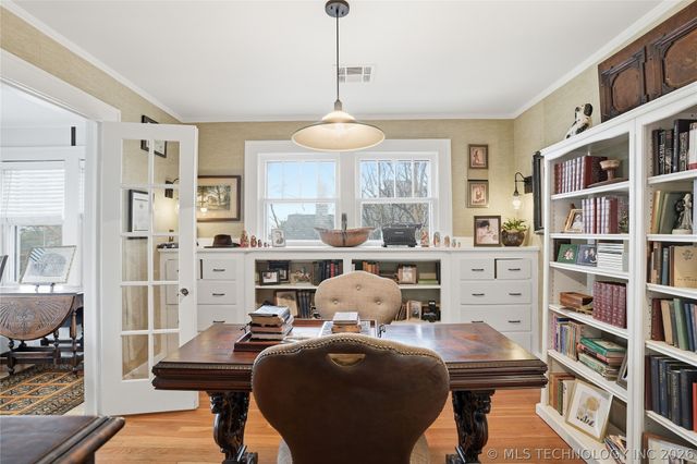 1315 S Guthrie Avenue, Tulsa, OK 74119