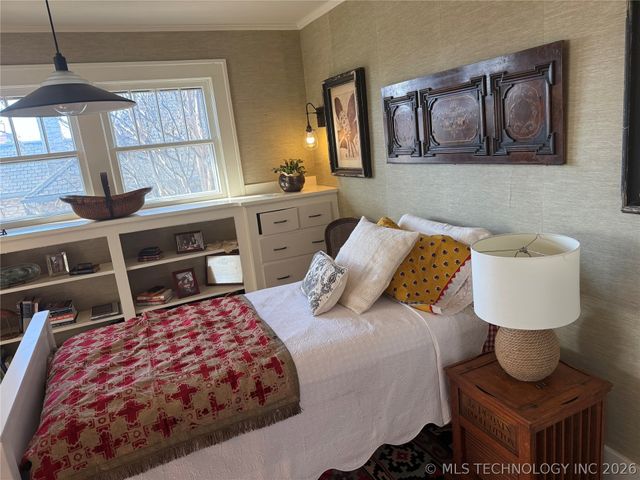 1315 S Guthrie Avenue, Tulsa, OK 74119