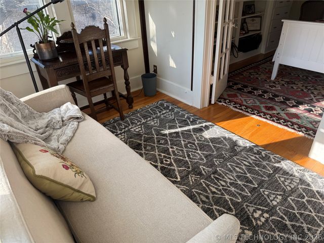 1315 S Guthrie Avenue, Tulsa, OK 74119