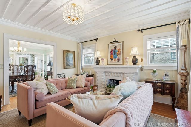 1315 S Guthrie Avenue, Tulsa, OK 74119