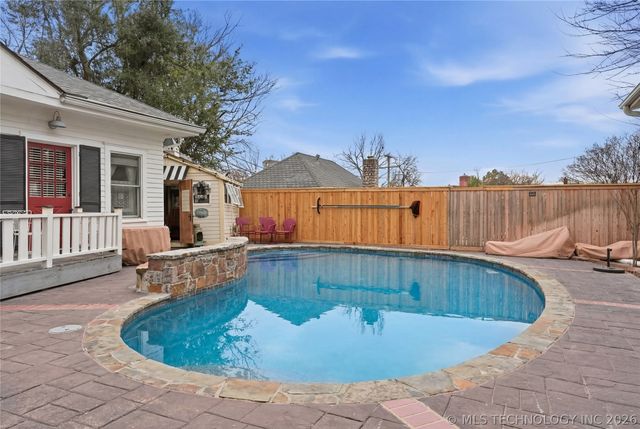 1315 S Guthrie Avenue, Tulsa, OK 74119