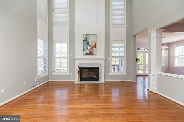 211 ROBIN REDBREAST RD, Newark, DE 19711