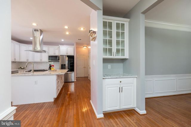 211 ROBIN REDBREAST RD, Newark, DE 19711