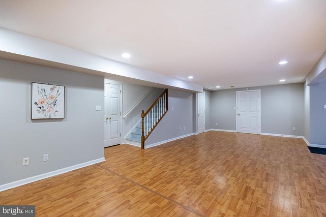 211 ROBIN REDBREAST RD, Newark, DE 19711