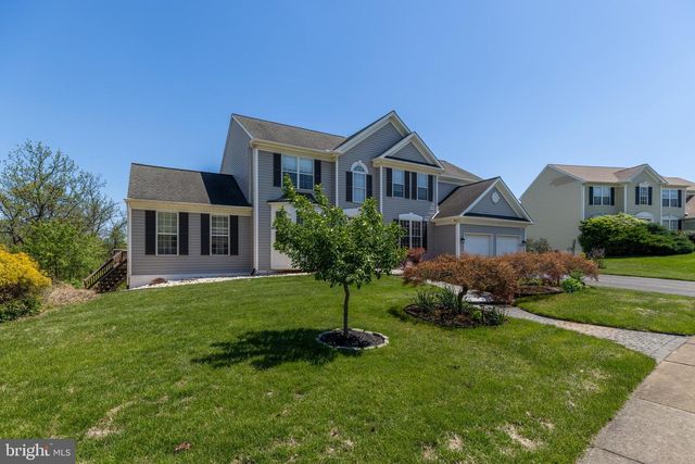 211 ROBIN REDBREAST RD, Newark, DE 19711