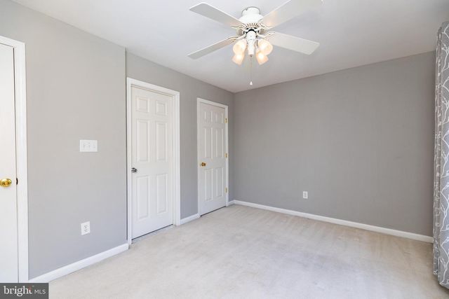 211 ROBIN REDBREAST RD, Newark, DE 19711