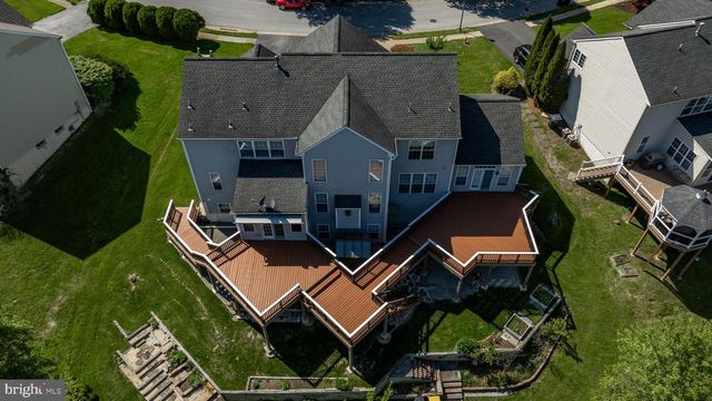 211 ROBIN REDBREAST RD, Newark, DE 19711