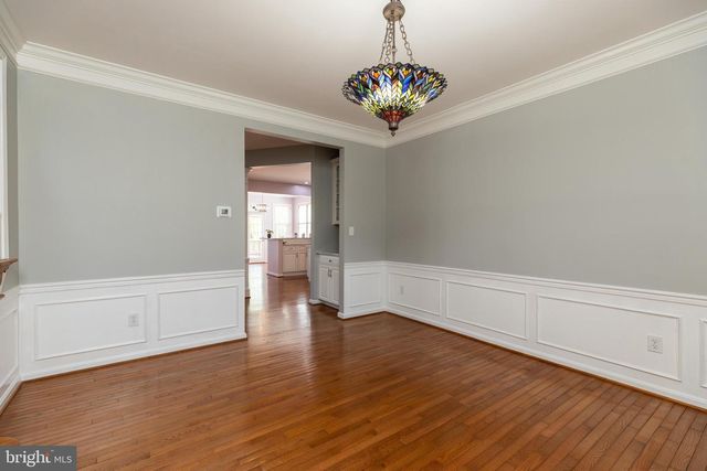 211 ROBIN REDBREAST RD, Newark, DE 19711