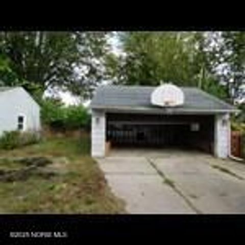 4352 Berwick Avenue, Toledo, OH 43612