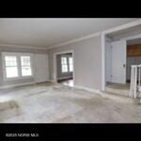 4352 Berwick Avenue, Toledo, OH 43612