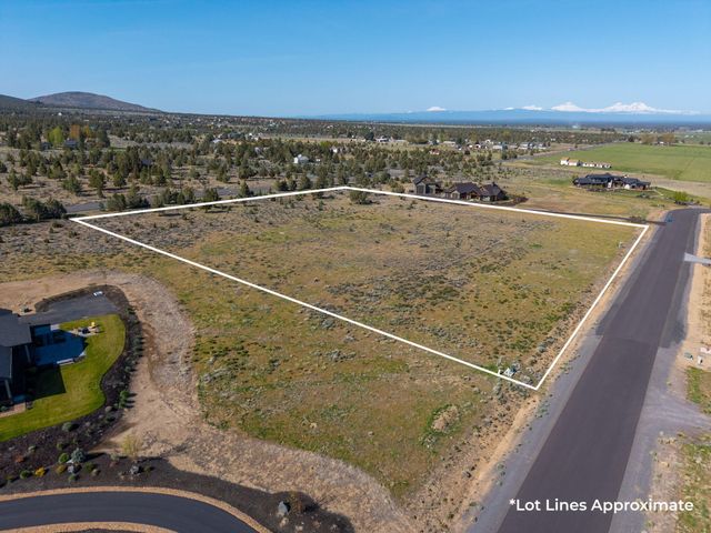 7217 SW Mill Iron Circle Lot 16, Powell Butte, OR 97753