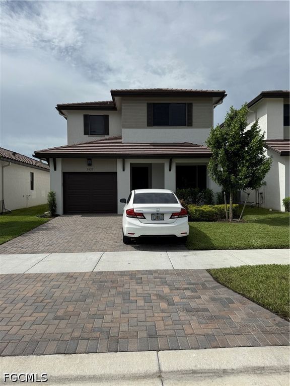 5823 Cassidy LN, Immokalee, FL 34142