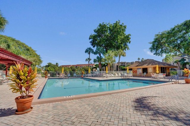 755 Dotterel Road 1112, Delray Beach, FL 33444