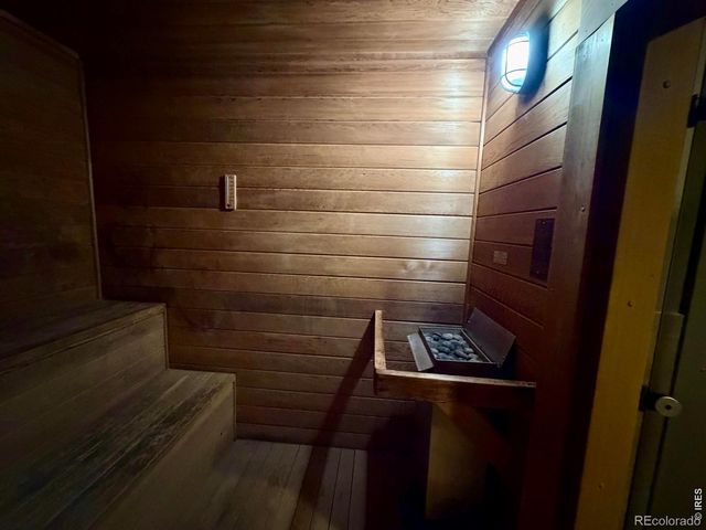 2882 Sundown Lane 105, Boulder, CO 80303