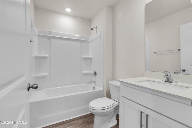 4111 Ocracoke Court, New Bern, NC 28560