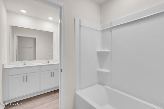 4111 Ocracoke Court, New Bern, NC 28560