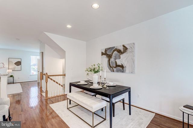 41719 MCMONAGLE SQ, Aldie, VA 20105