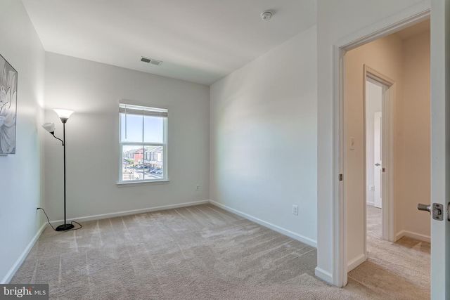 41719 MCMONAGLE SQ, Aldie, VA 20105