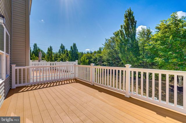 41719 MCMONAGLE SQ, Aldie, VA 20105