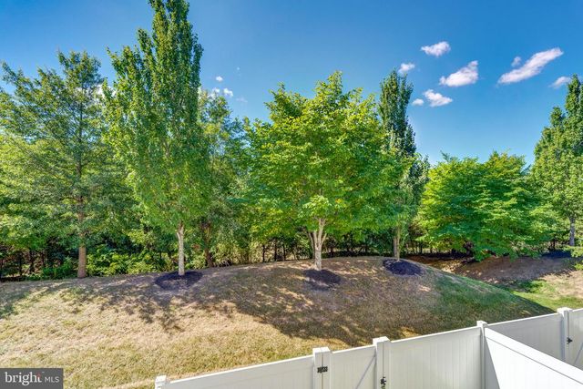 41719 MCMONAGLE SQ, Aldie, VA 20105