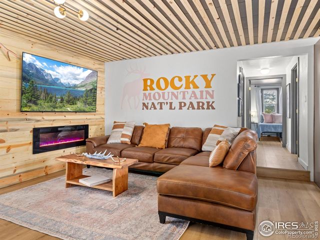 407 Stanley Avenue, Estes Park, CO 80517