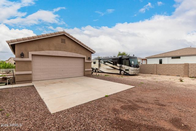 18819 W AMELIA Avenue, Litchfield Park, AZ 85340