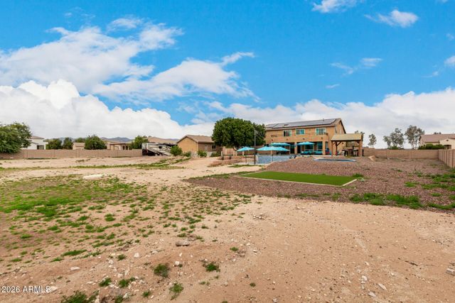 18819 W AMELIA Avenue, Litchfield Park, AZ 85340