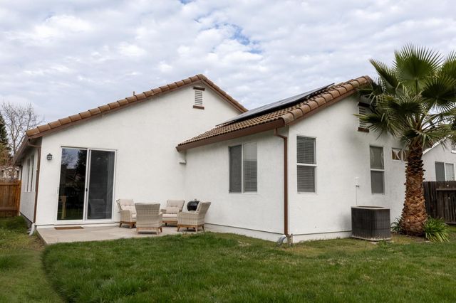 3445 Molokai Rd, West Sacramento, CA 95691