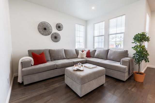 3445 Molokai Rd, West Sacramento, CA 95691