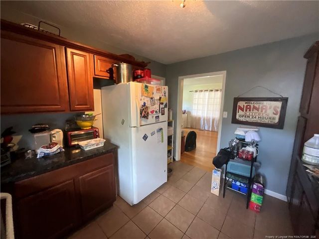 559 Cimarron Drive, Fayetteville, NC 28303