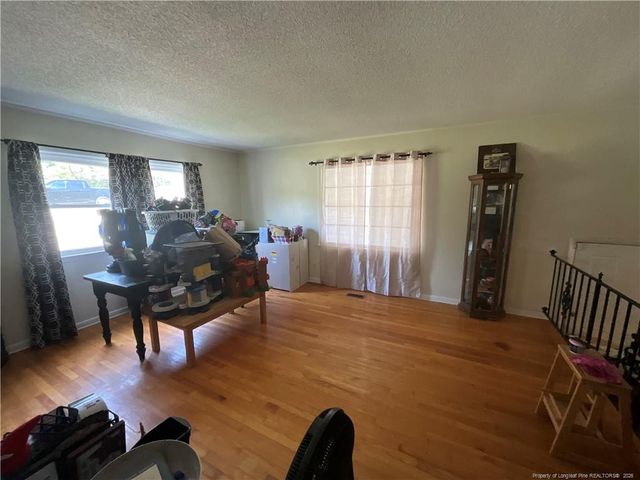 559 Cimarron Drive, Fayetteville, NC 28303