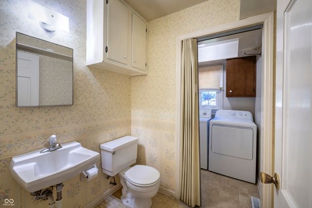 5504 Hawthorne Drive, Indianapolis, IN 46226